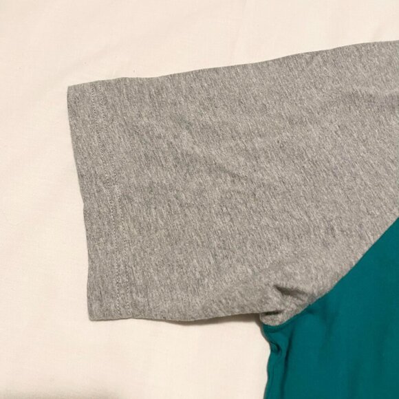 2016 Uniqlo Lego Fun Tshirt Mens Medium Shirt - Picture 7 of 16